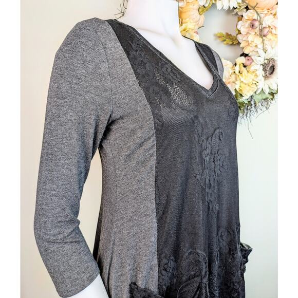 Lynn Ritchie Silver Tunic Top Medium Heather Gray Black Lace Jersey Whimsygoth - Picture 2 of 12